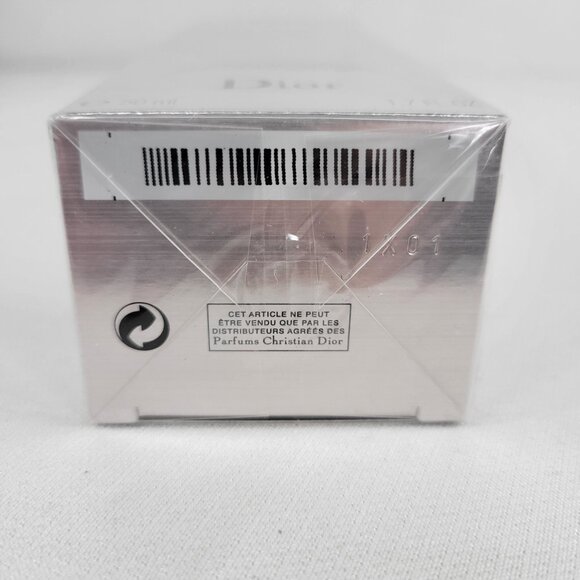 Dior Capture Totale One Essential Skin Boosting Super Serum 1.7 Fl. Oz/50 ml - Picture 2 of 4